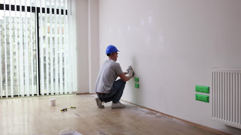 Best Industrial Mold Remediation  in Midway, FL